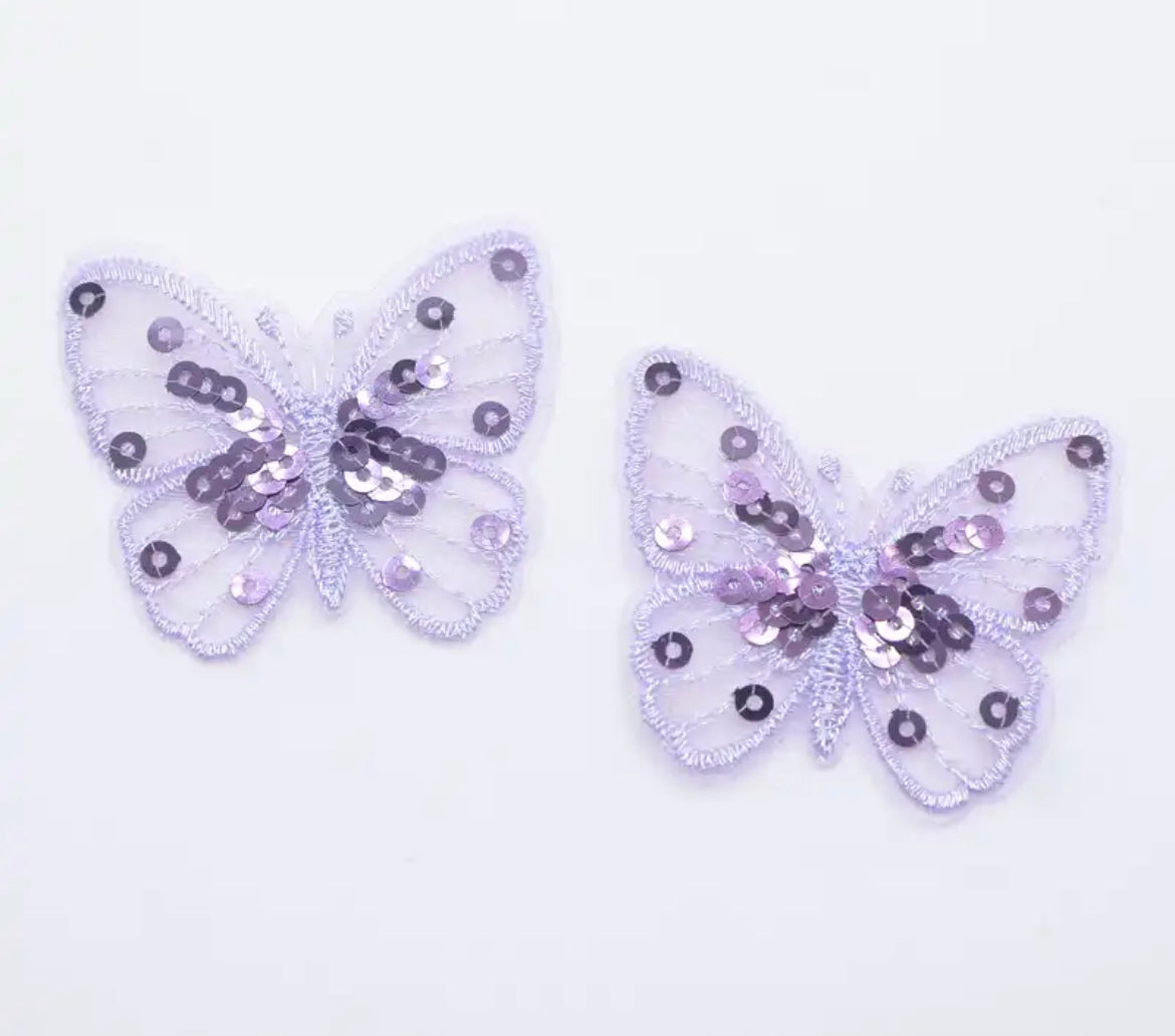 AUFNÄHER GESTICKT MIT PAILLETTEN ♥SCHMETTERLING Purple ♥ 26mm