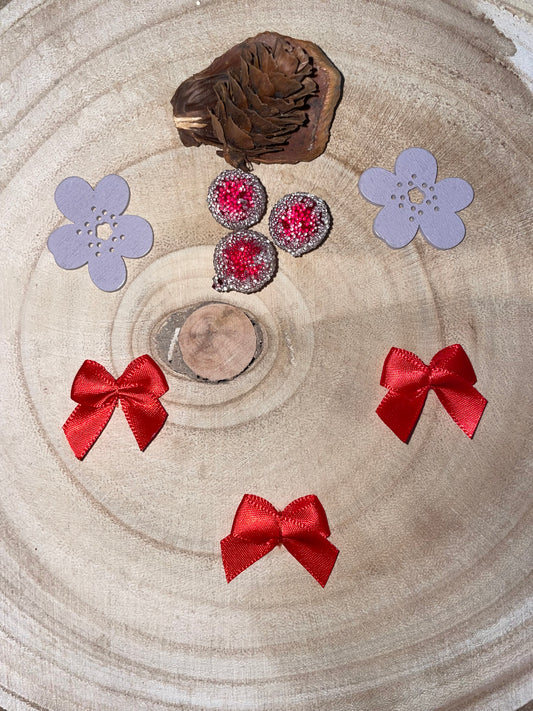 3 KLEINE SATINSCHLEIFEN ♥ROT♥ 24x24mm