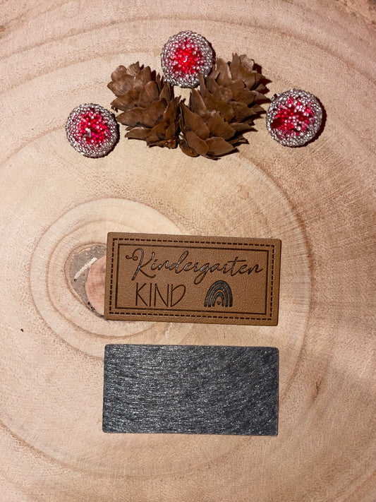 KUNSTLEDER LABEL Kindergartenkind Rechteck 50x25mm